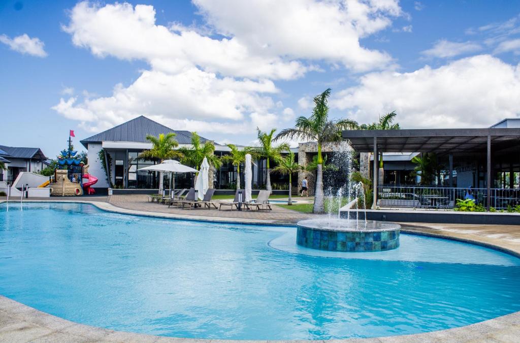 1279 Ballito Hills