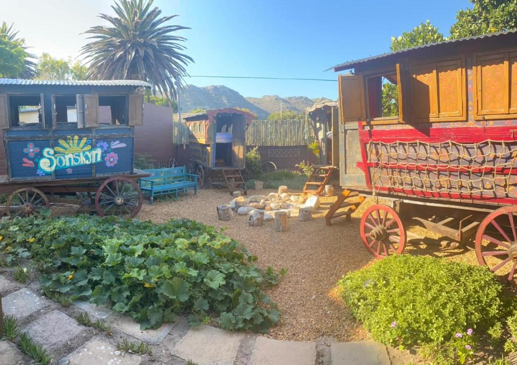 Gypsy Wagons, Arum Ave, Kommetjie