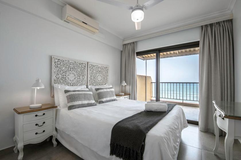 17 Bronze Beach Umhlanga Rocks
