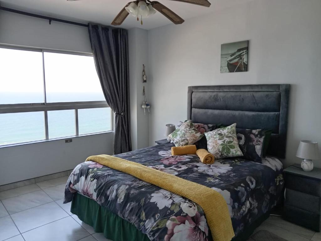 1703 on High Tide Amanzimtoti