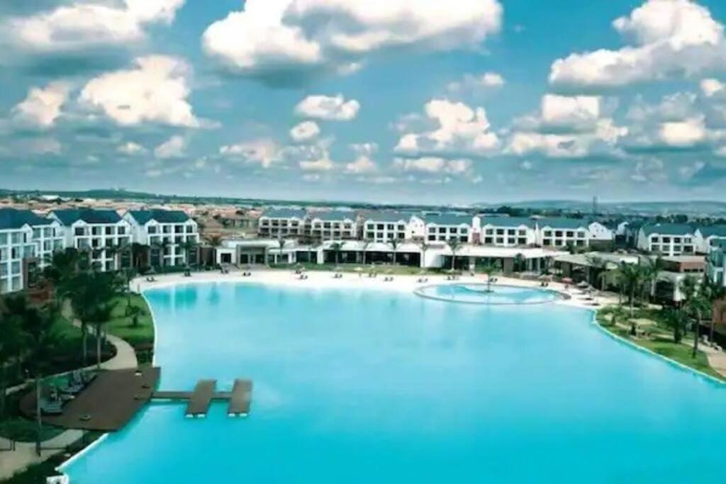 2 Bedroom apartment the blyde crystal lagoon