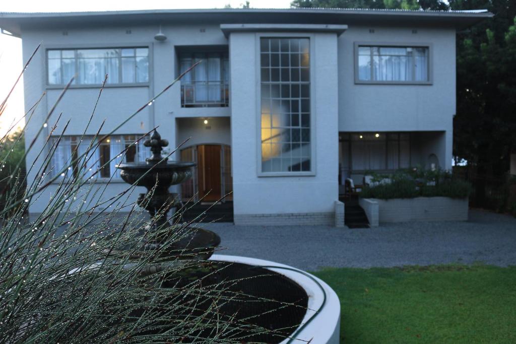 29onTait Guest House