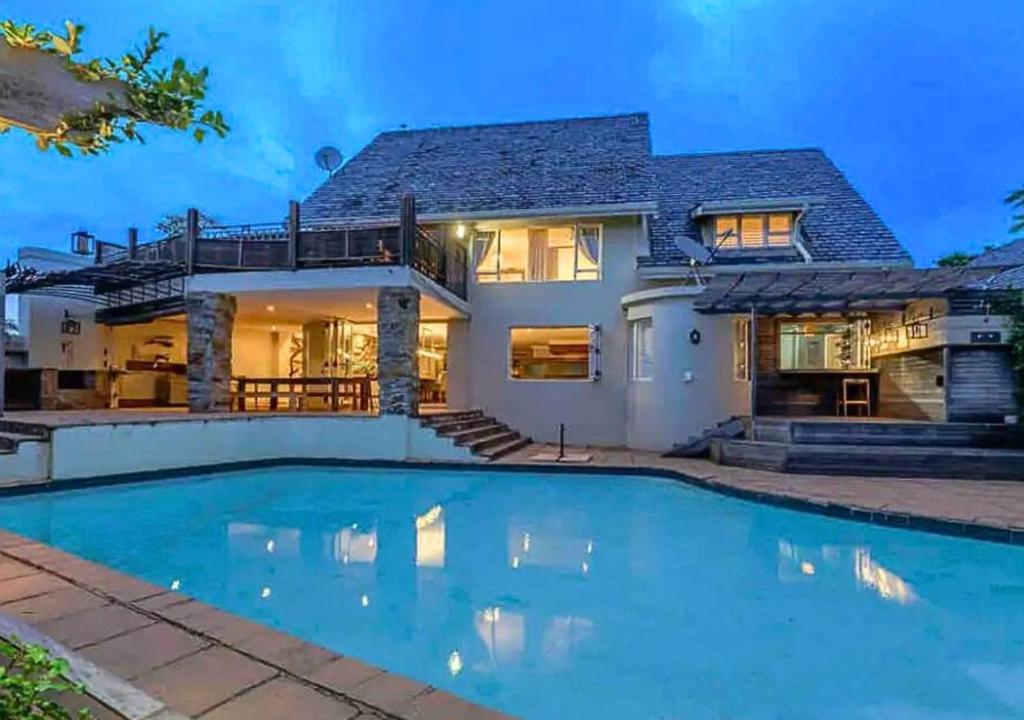 Sylvan Close 3, Umhlanga Rocks by Euphoric Leisure