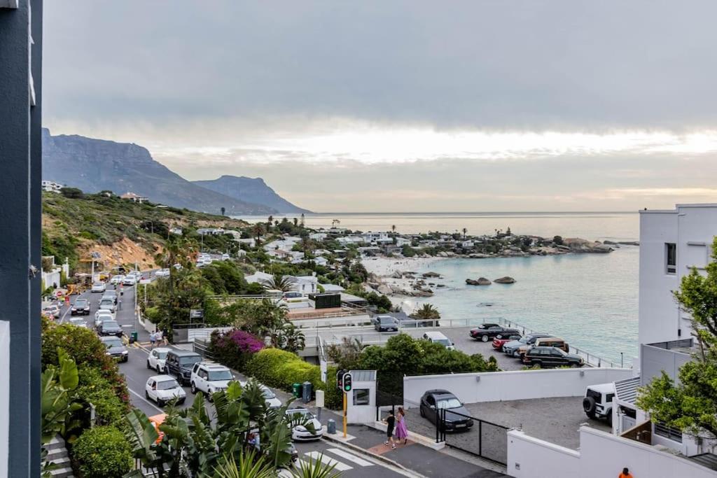 303 First Beach - Clifton