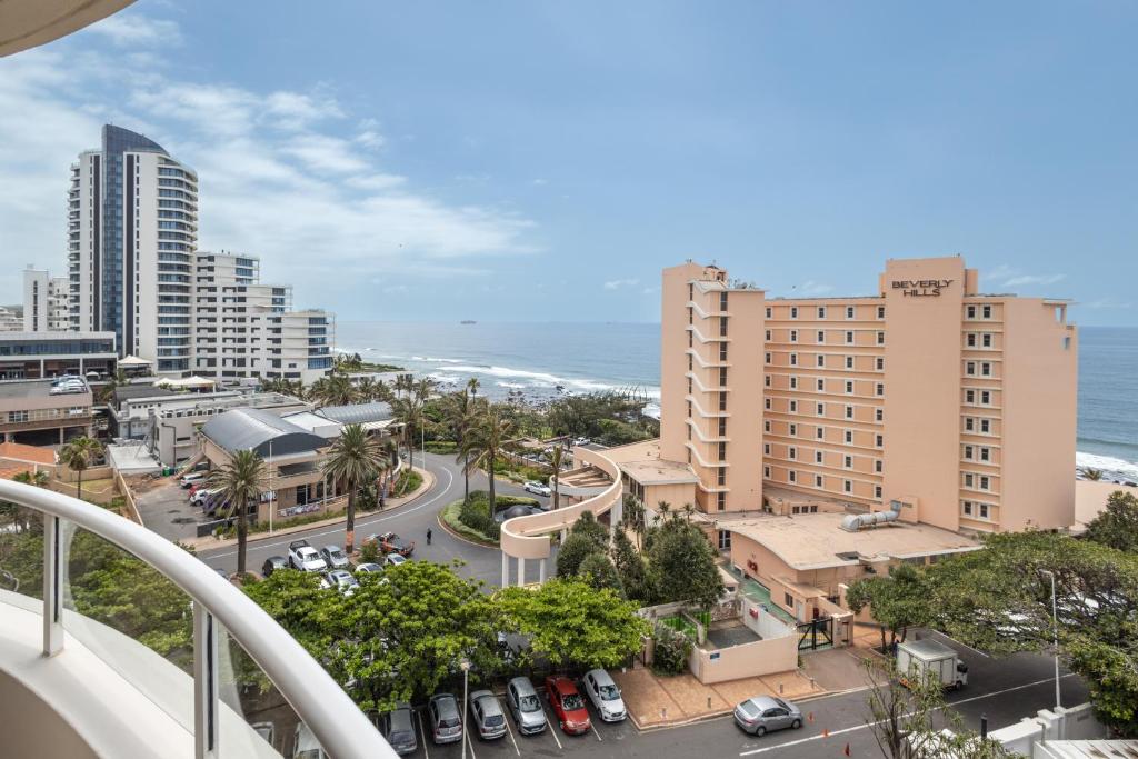 501 Oyster Rock - by Stay in Umhlanga