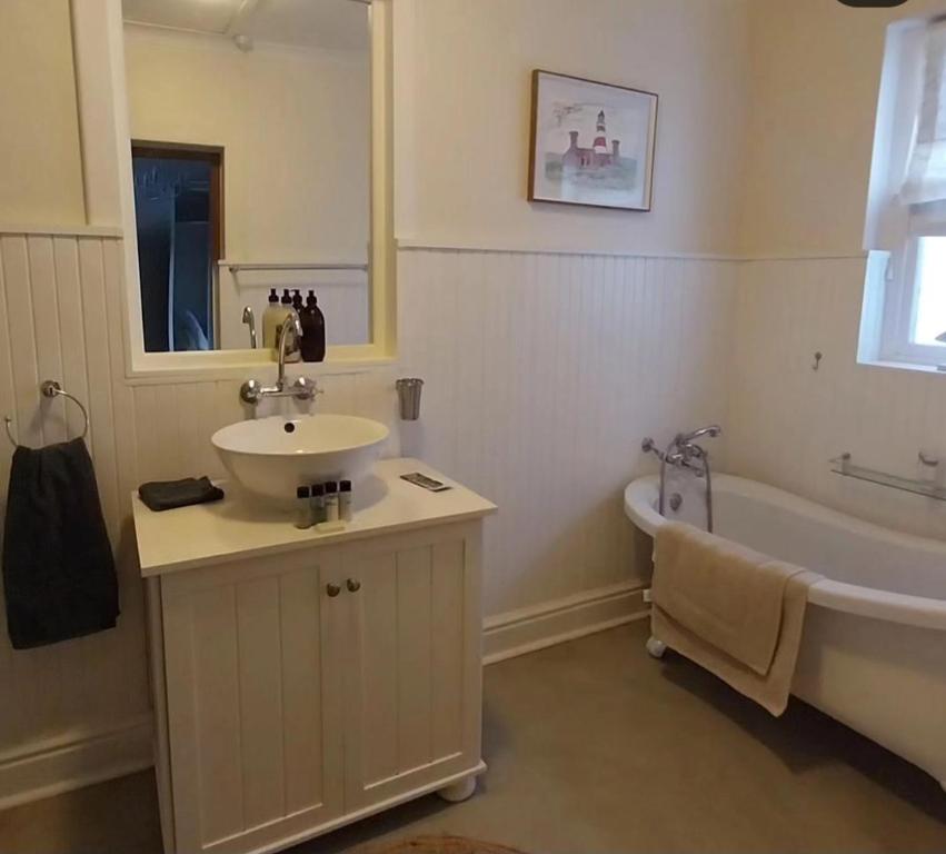6 Olives B&B
