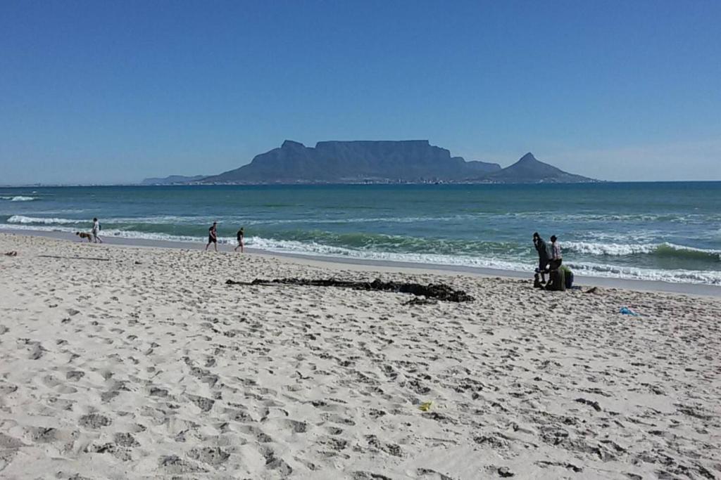 Beach views in Blouberg, Cape Town