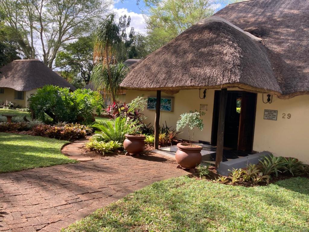 Acasia Guest Lodge