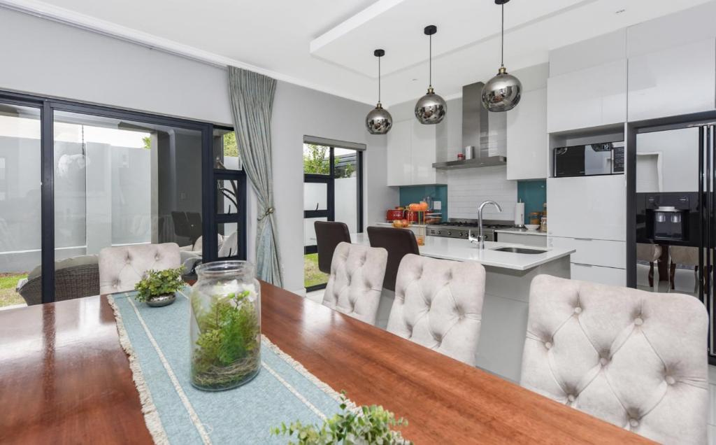 Afro - Tribeca Hill Estate