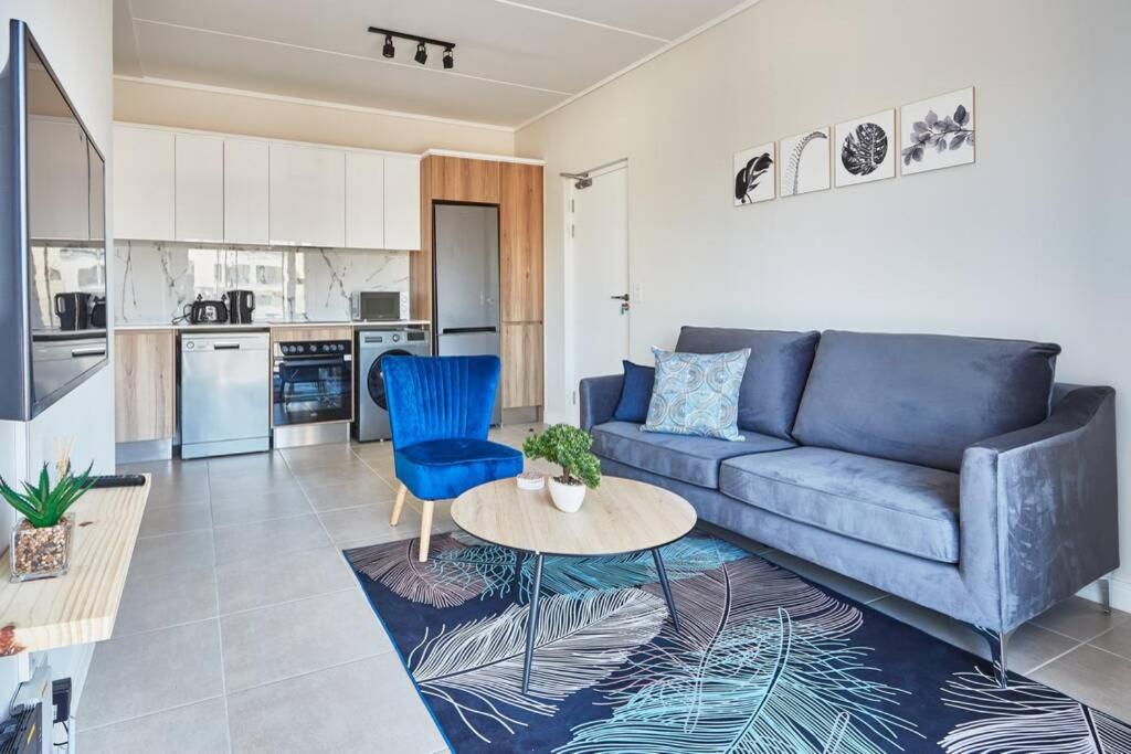 Alimama Spaces: The Manson's Fynbos