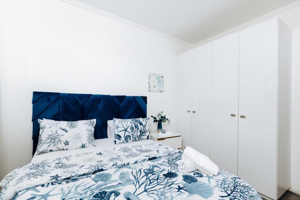 Azure Escape- Luxury Apartment