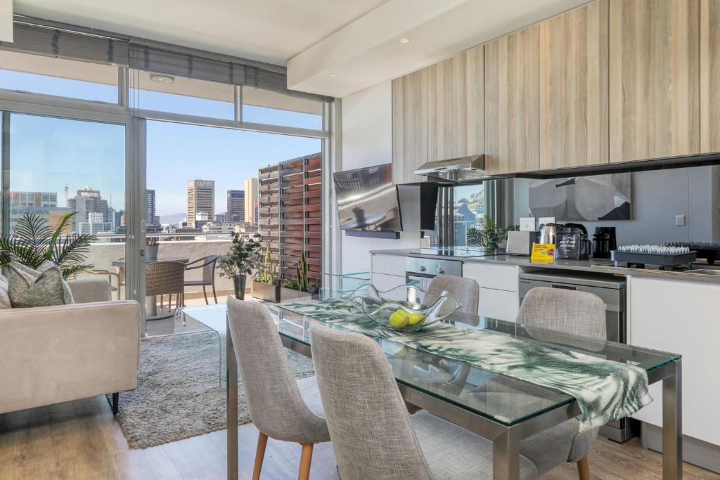 Backup-Powered Elegant City Balcony Apartment