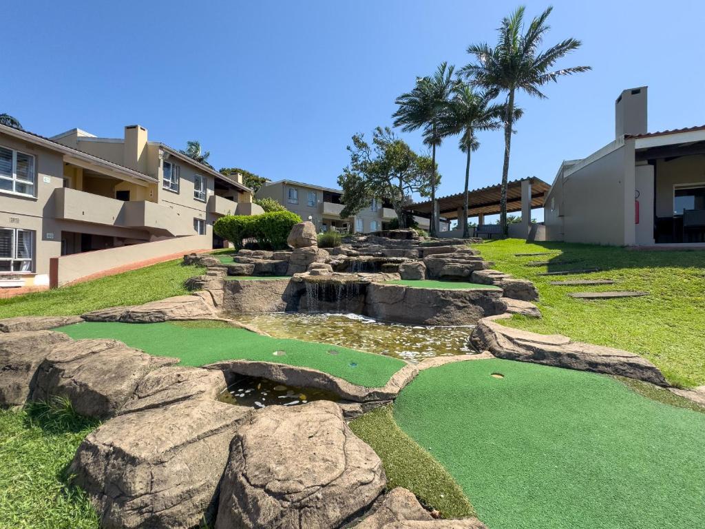 Ballito Bliss Chalet at Chaka's Rock Chalets 9