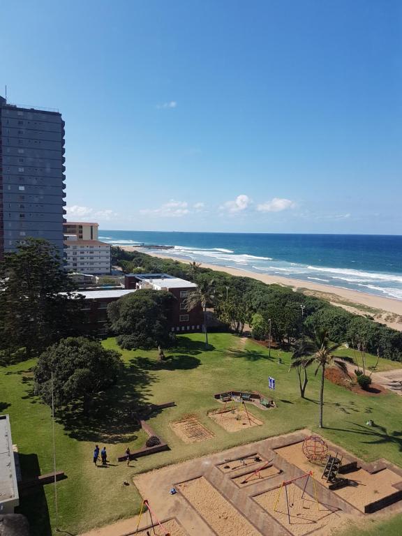 Beach frond apartment