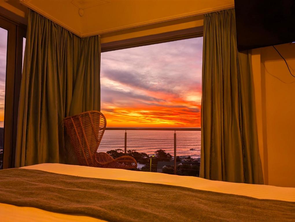 Beachwood Camps Bay