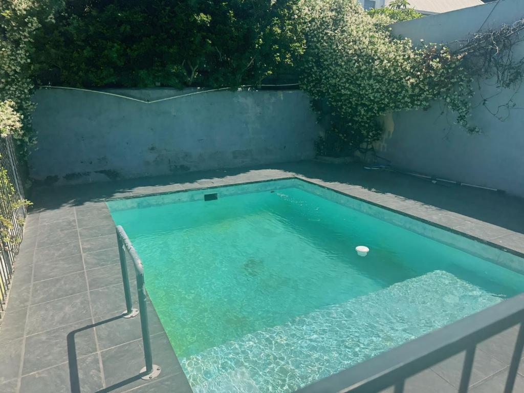 Beautiful SeaPoint Holiday Apt