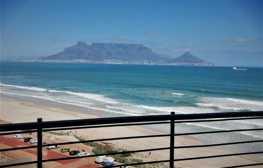 Blouberg,1106 Portico,Cape town