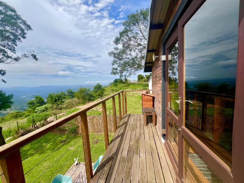 Blue Bird Lodge