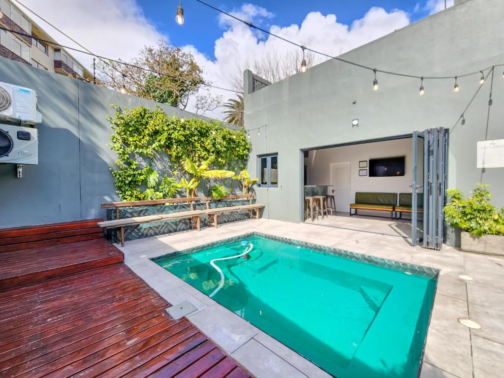 Botanica - Virginia Avenue Villas