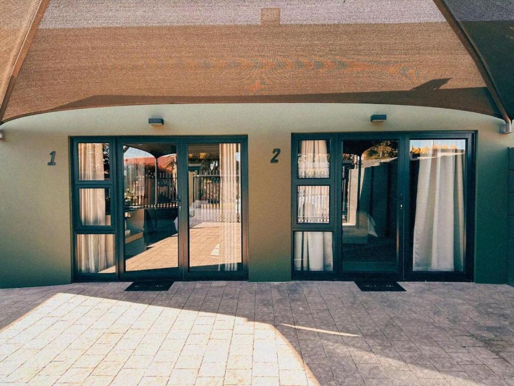 Boutique On Madeliefie