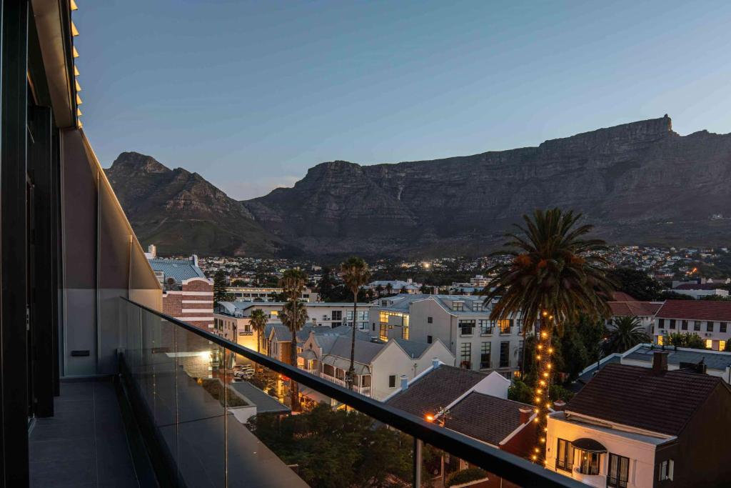 Canopy By Hilton Cape Town Longkloof