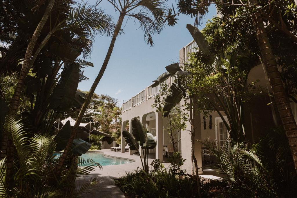 Caza Beach Guesthouse