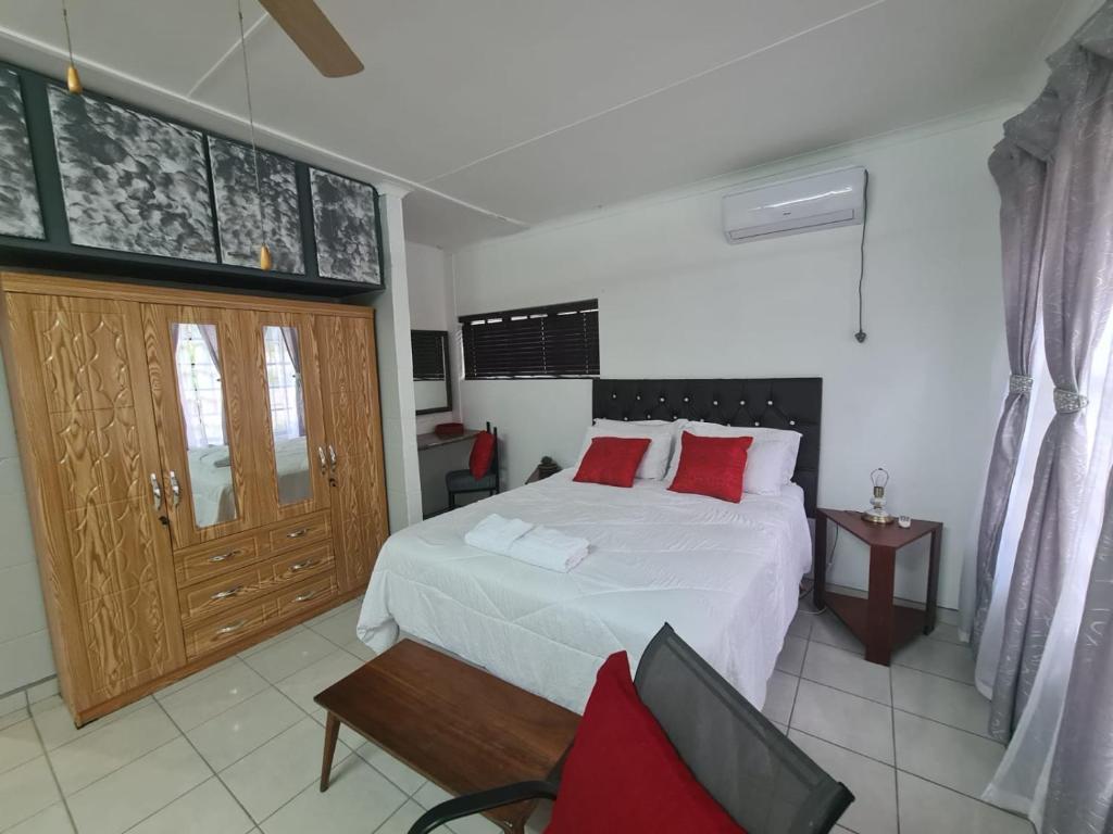 Chantelle's Overnight Room