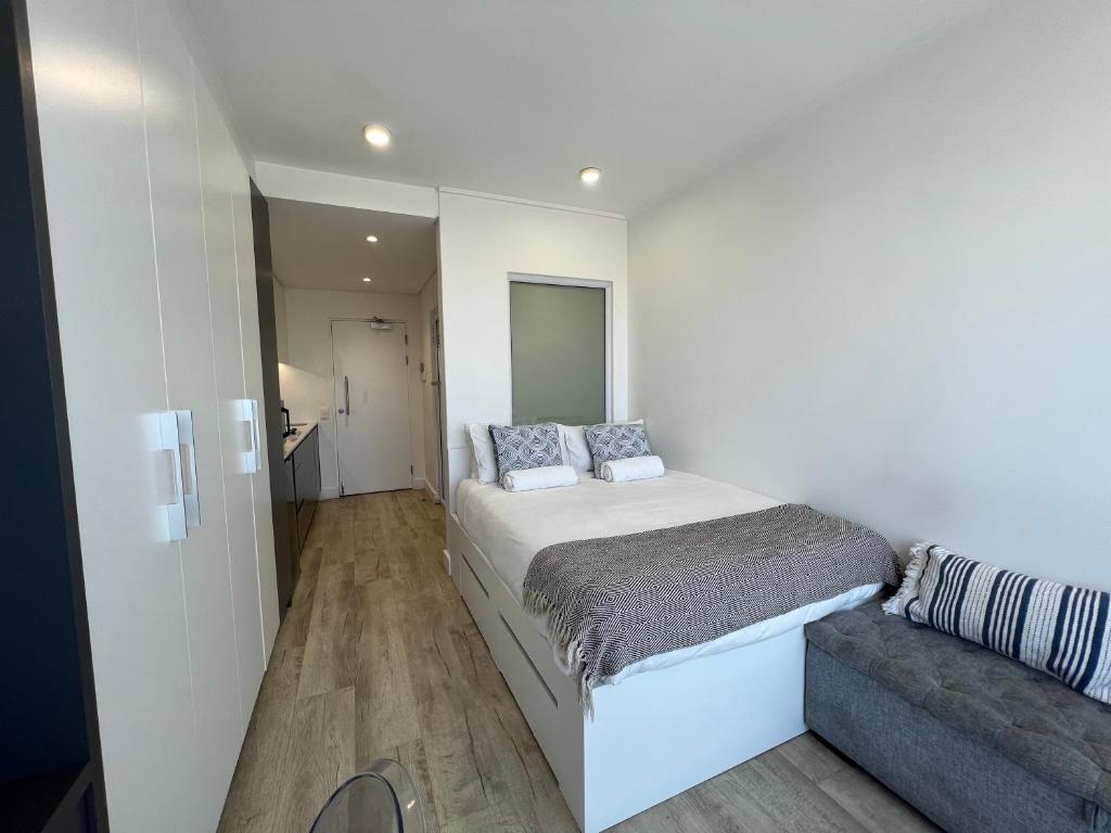 City Living Studio Apartment with Harbor View