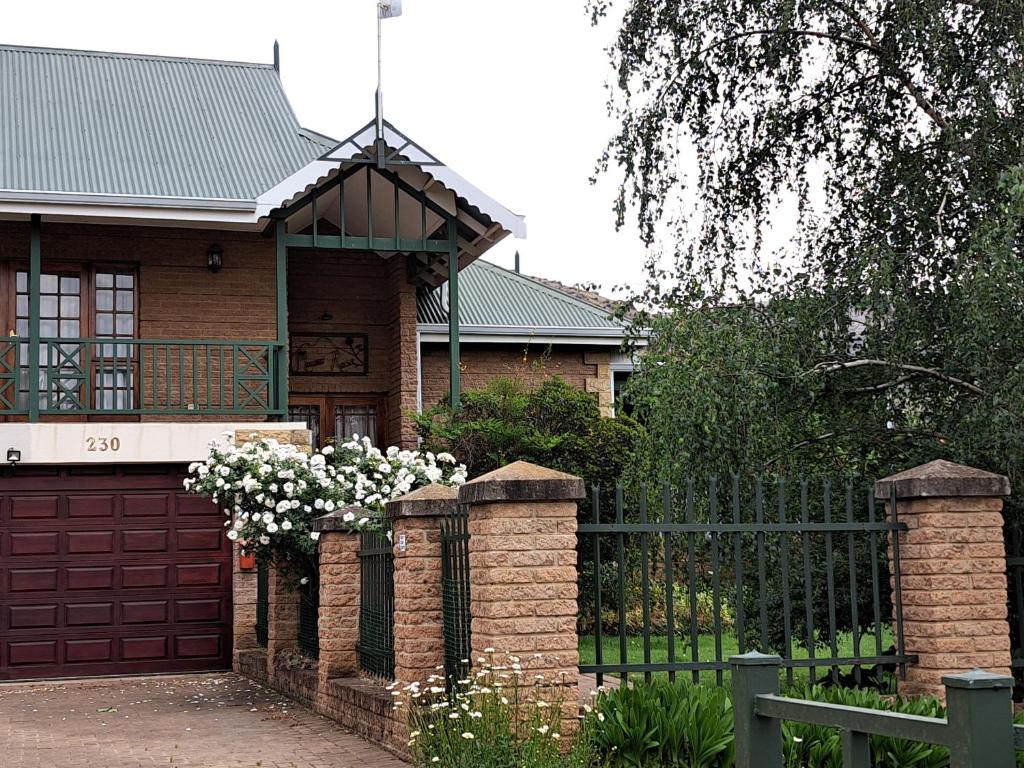 Clarens Mount Rose self-catering holiday house