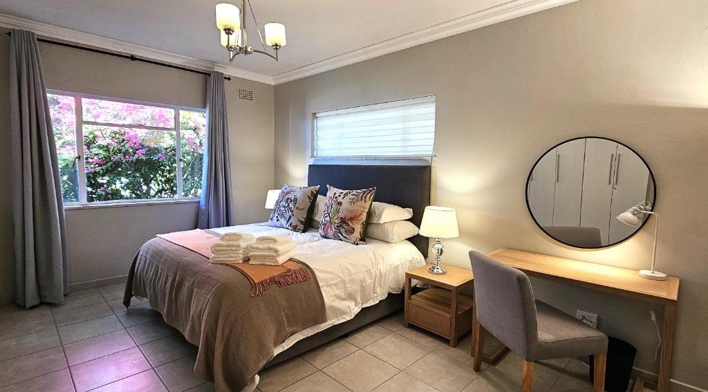 Spacious 2 bedroom Apartment - Harbour views