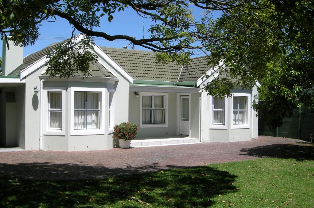 Constantia Cottage