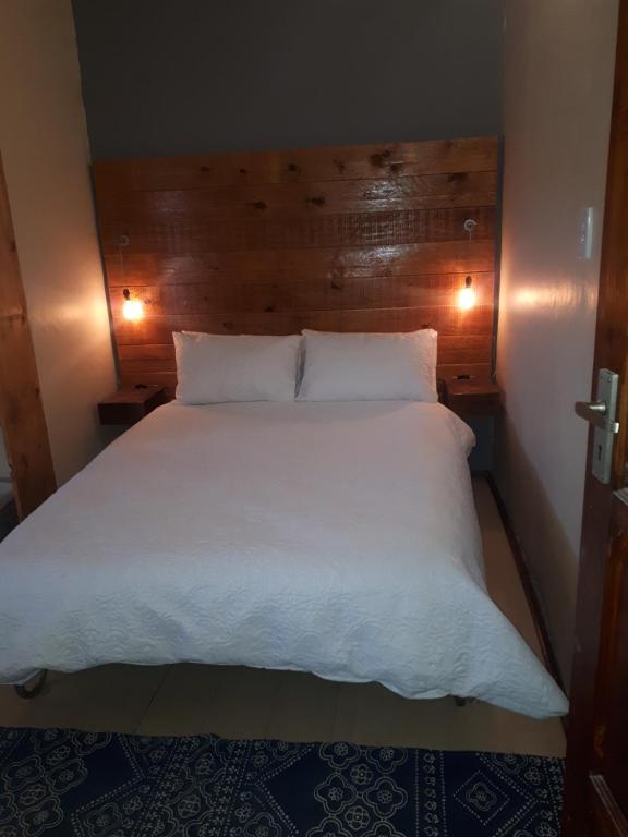 Cozy Sarel Cilliers street