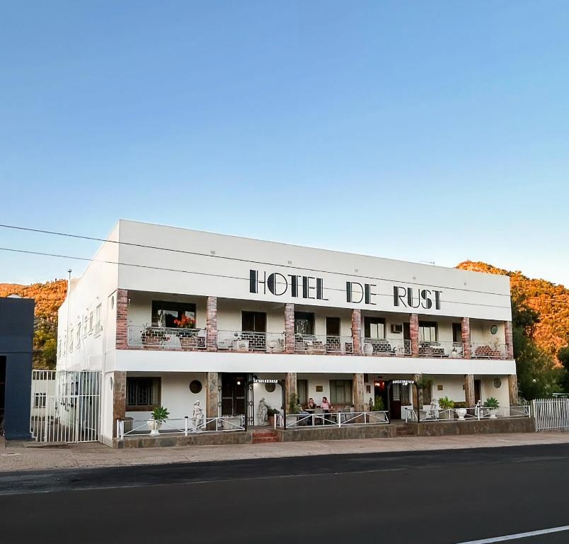 Hotel De Rust