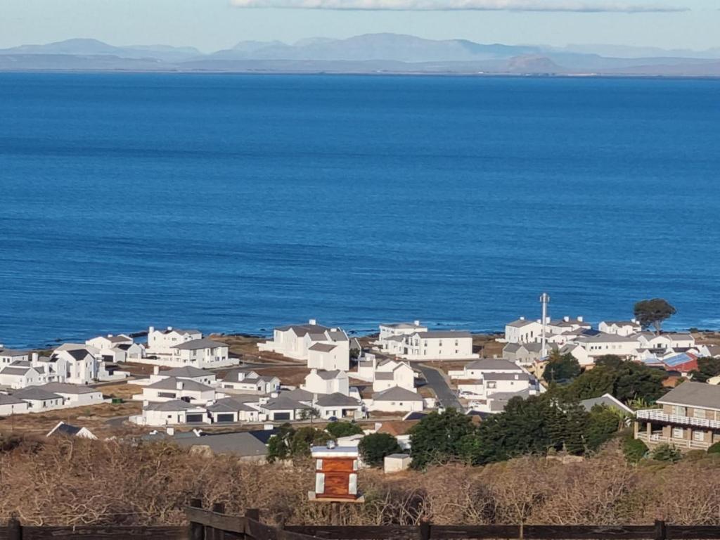 De Santa Villas