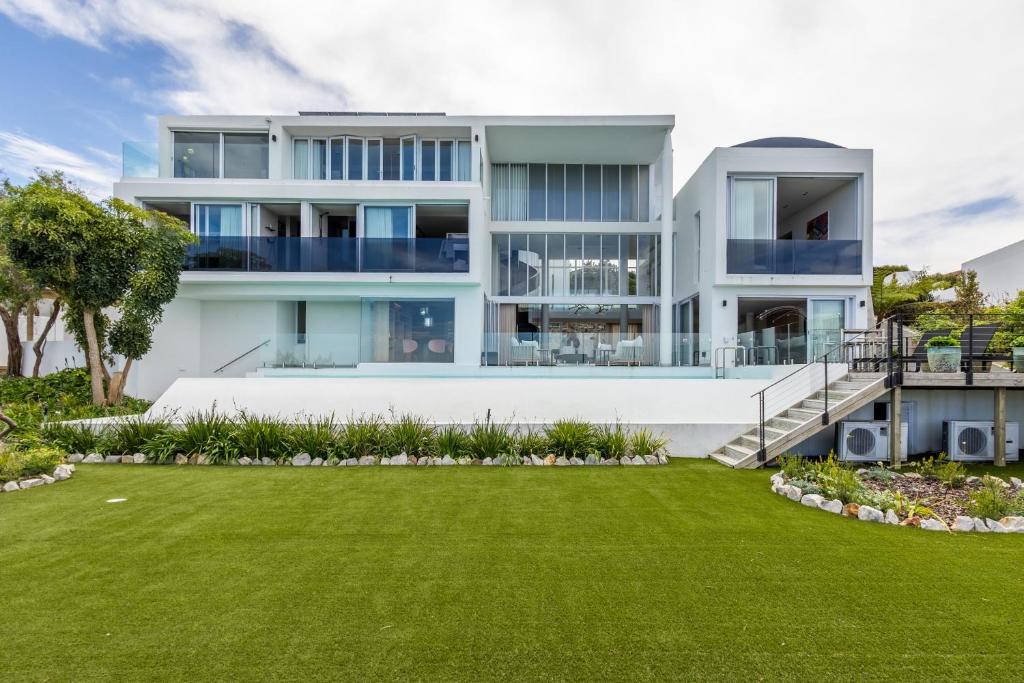 Luxury Hideaways