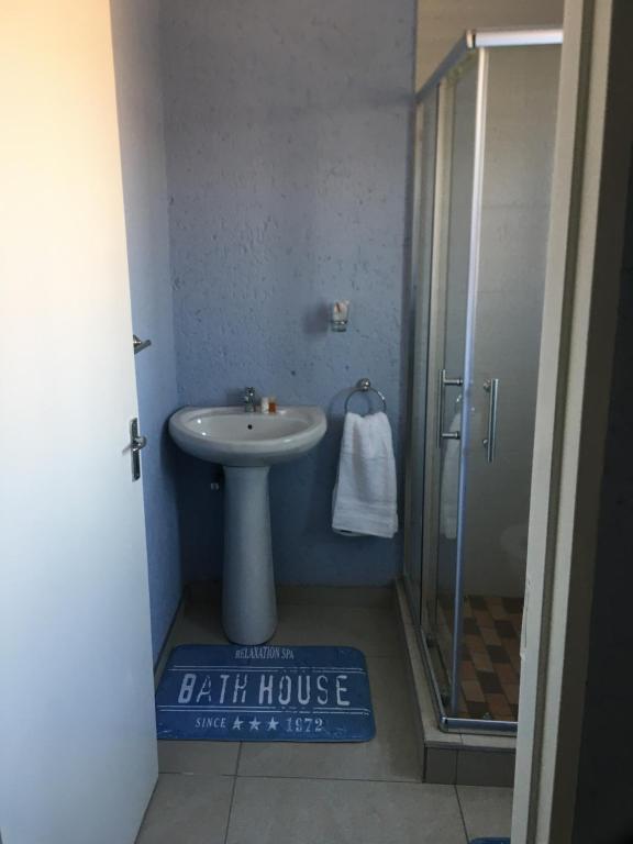 Dzuni Guesthouse