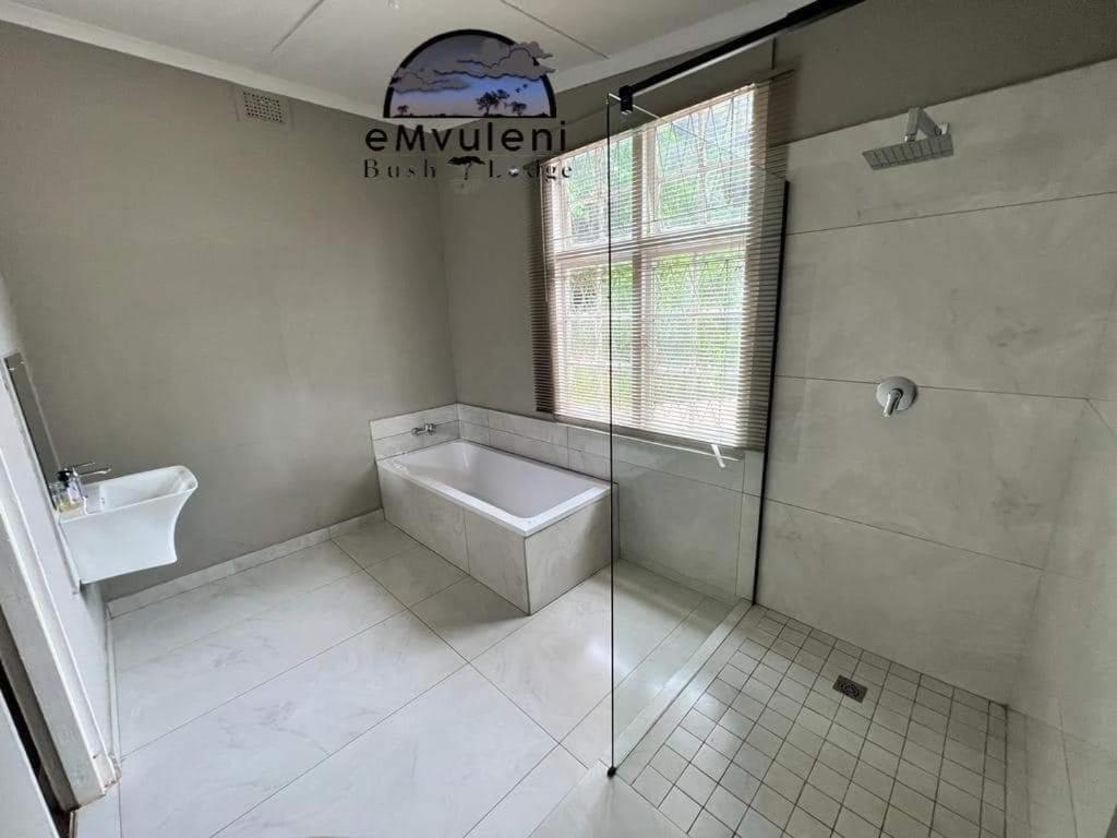 Emvuleni Bush Lodge