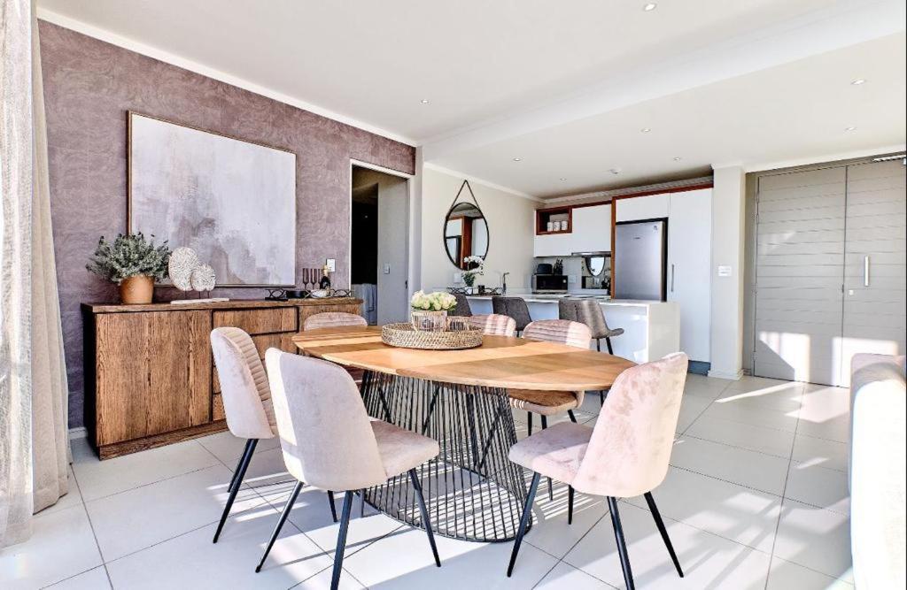 Executive and Spacious Apartments in Masingita Towers Sandton
