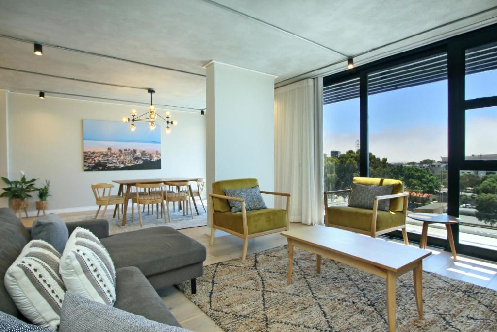 Docklands Family Penthouse by ITC Hospitality