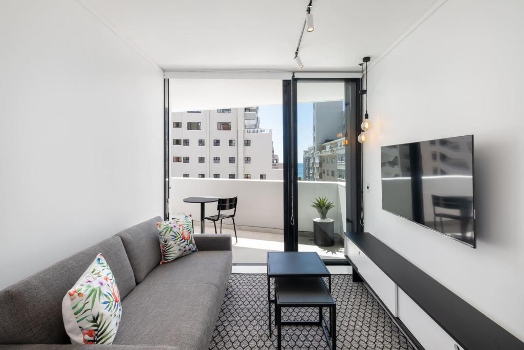 Flamingo 201- One Bedroom Sea Point Apartment