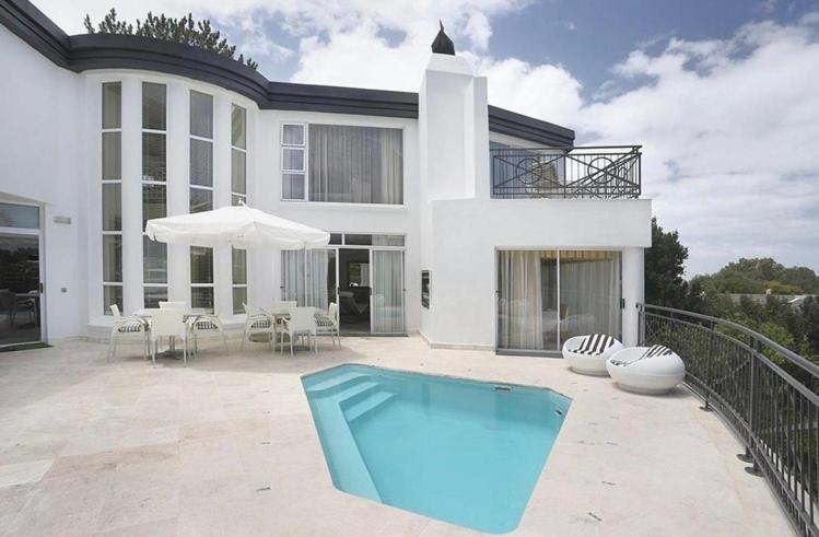 Francolin Guest House