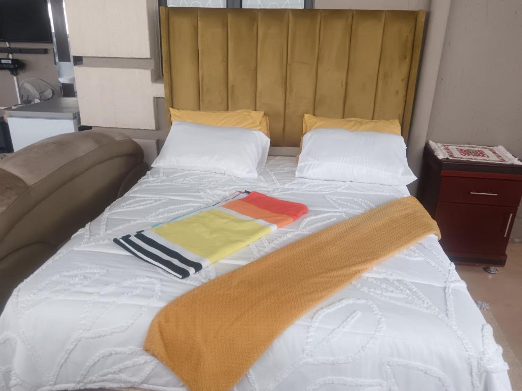 Fully furnished spacious cottage