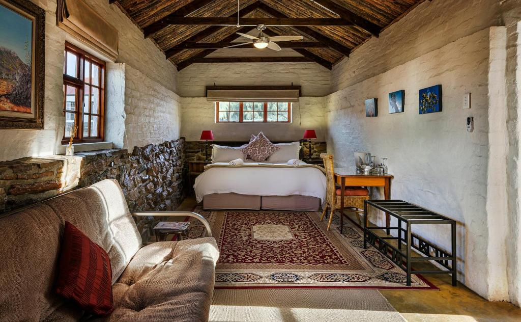 Ganora Guest Farm, Camping and Excursions