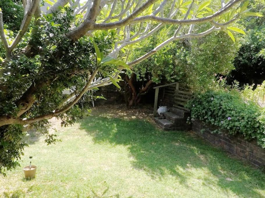 Garden cottage