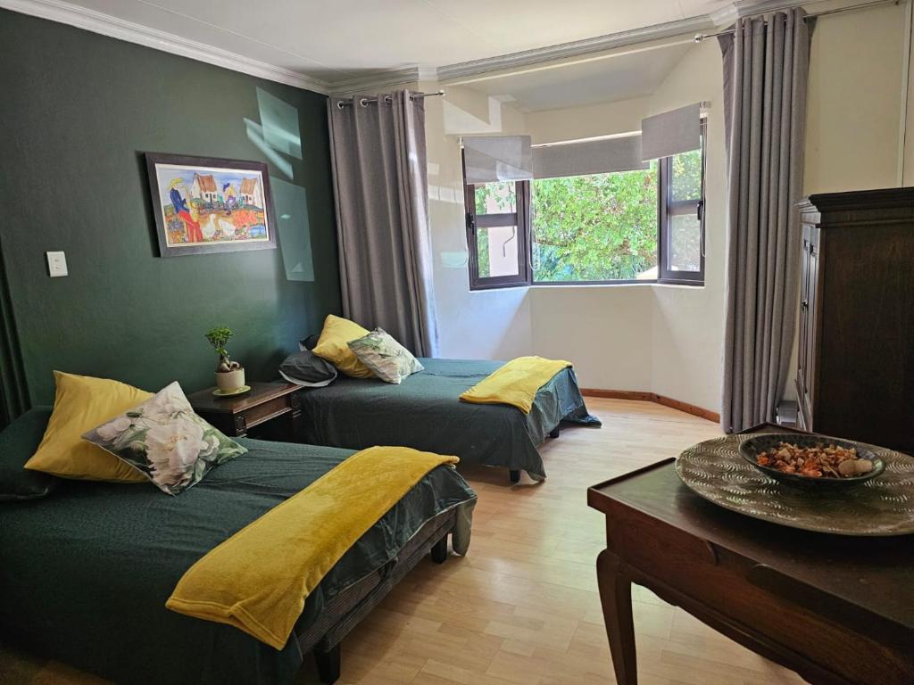 Giraffe's Rest, Self Catering Studio Apartment