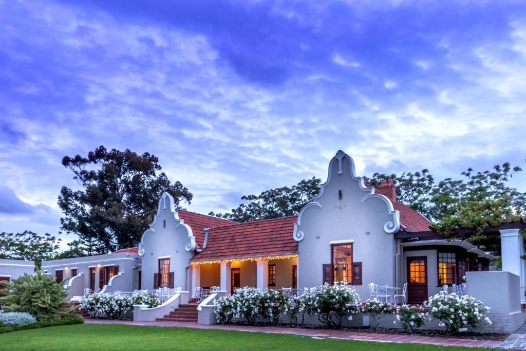 Glen Avon Lodge Boutique Hotel