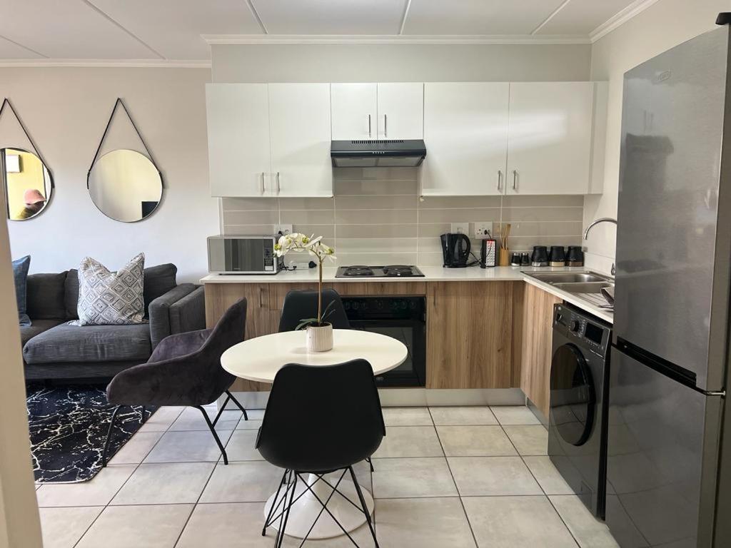 Greenpark Apartment
