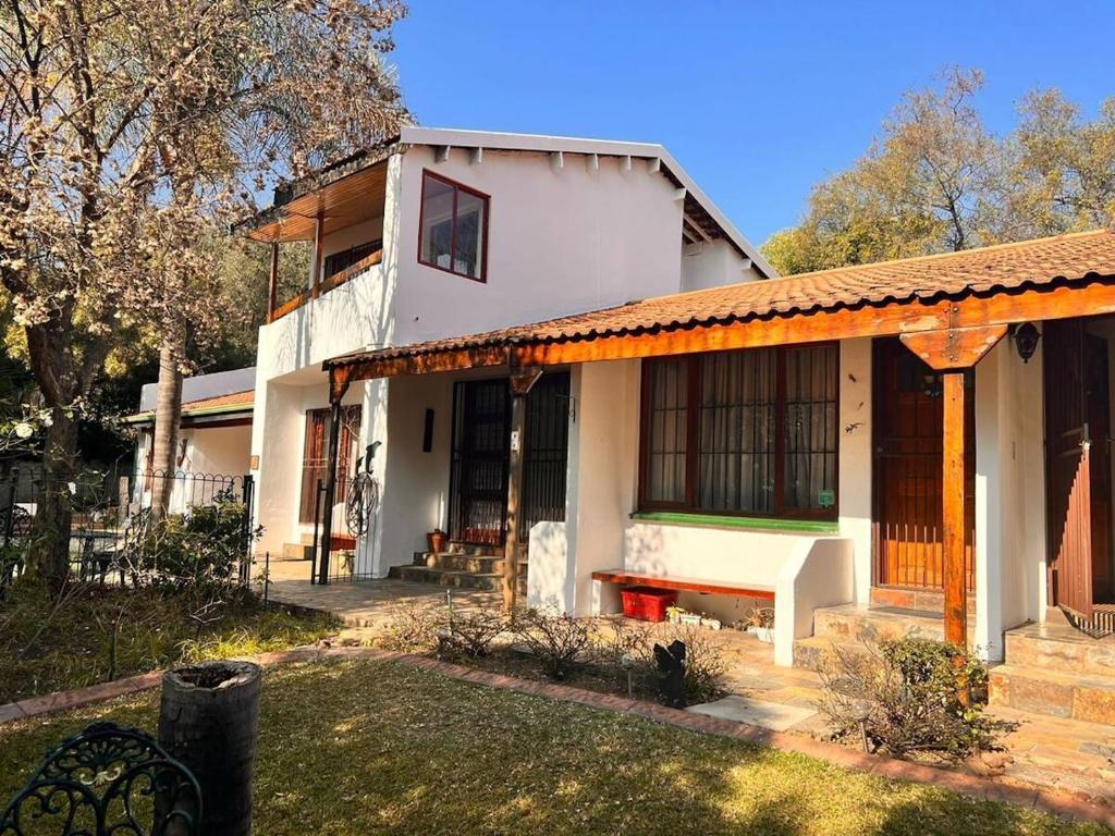 Guest House Oaktree fourways