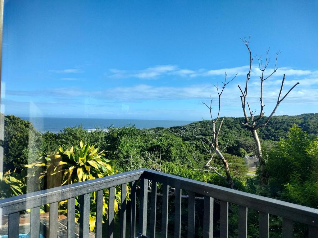 Cove Rock Stay