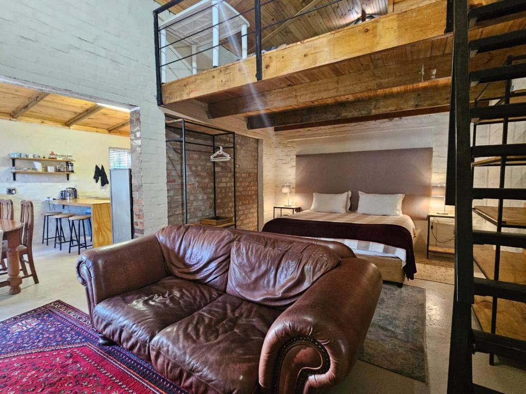Hartland Garden Loft